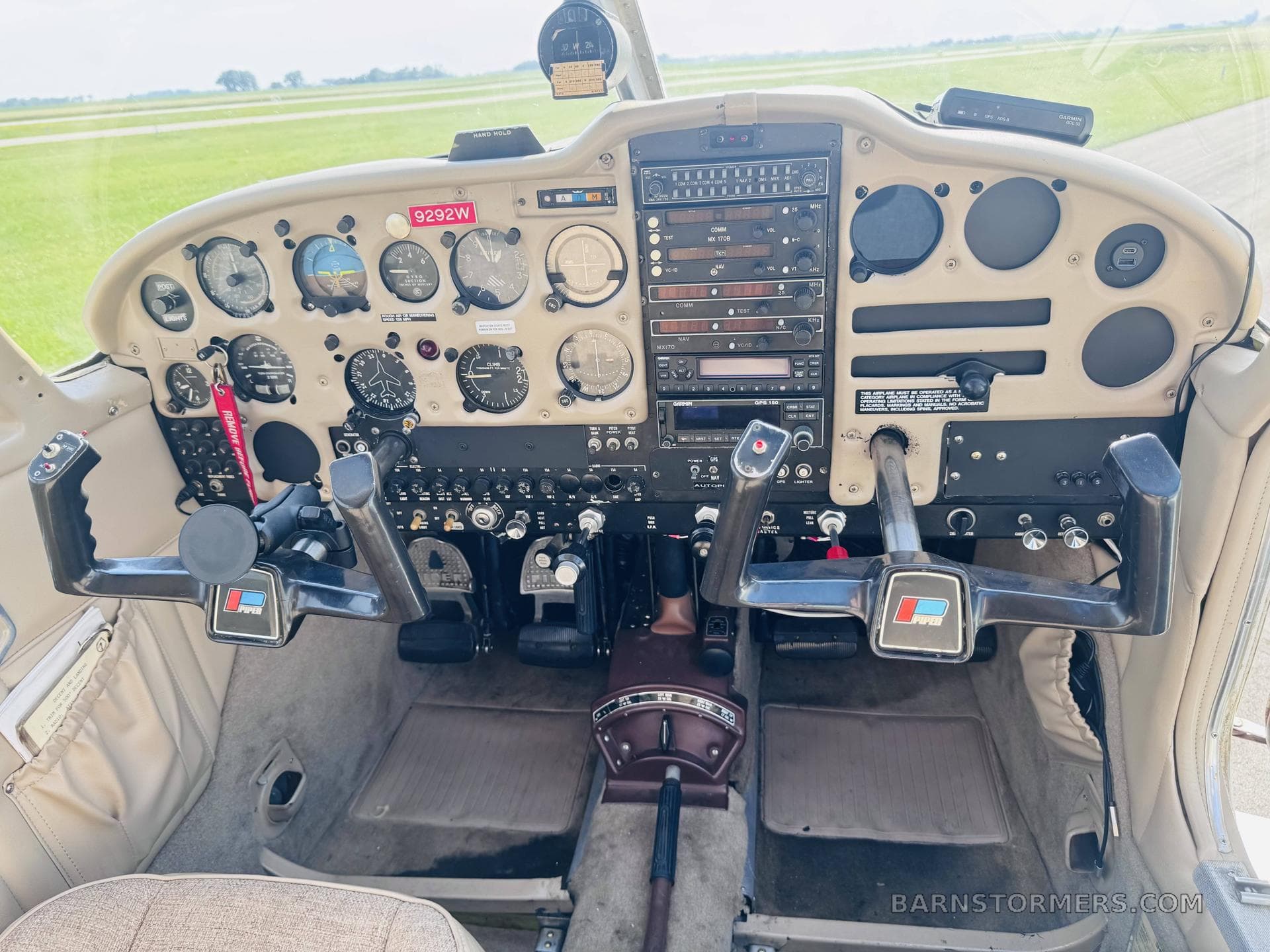 1967 PIPER CHEROKEE PA-28-235 photo 5