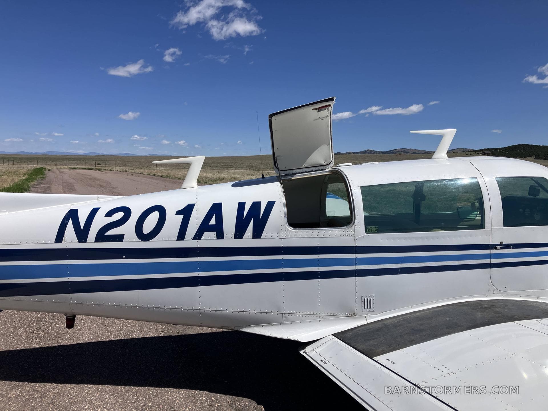 1978 MOONEY M20J-201 - 28 SMOH photo 5