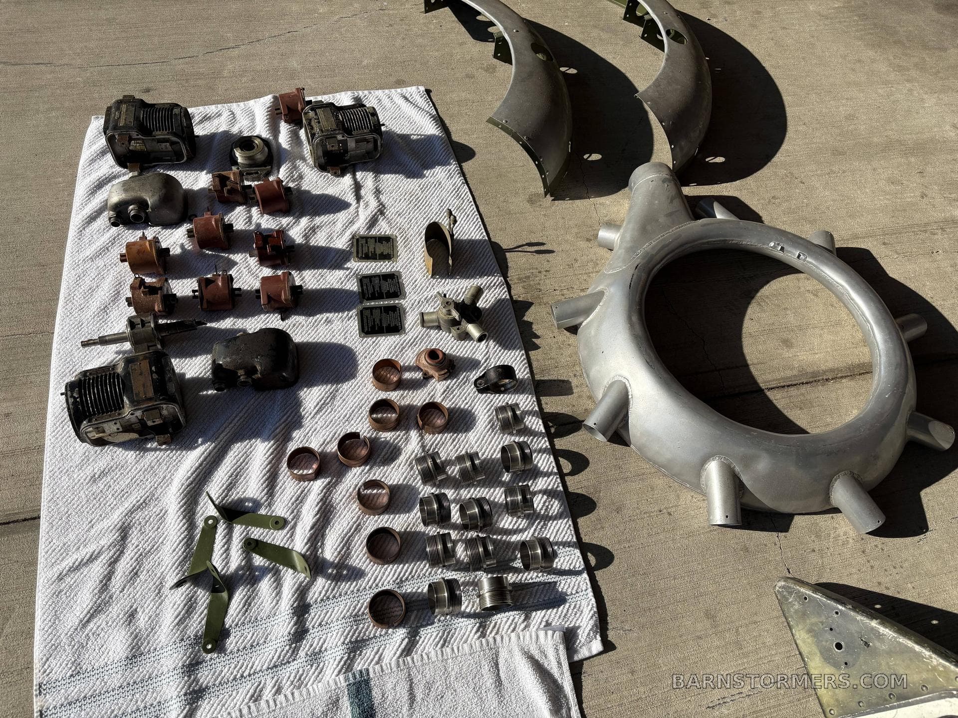 STEARMAN LYCOMING PARTS photo 2