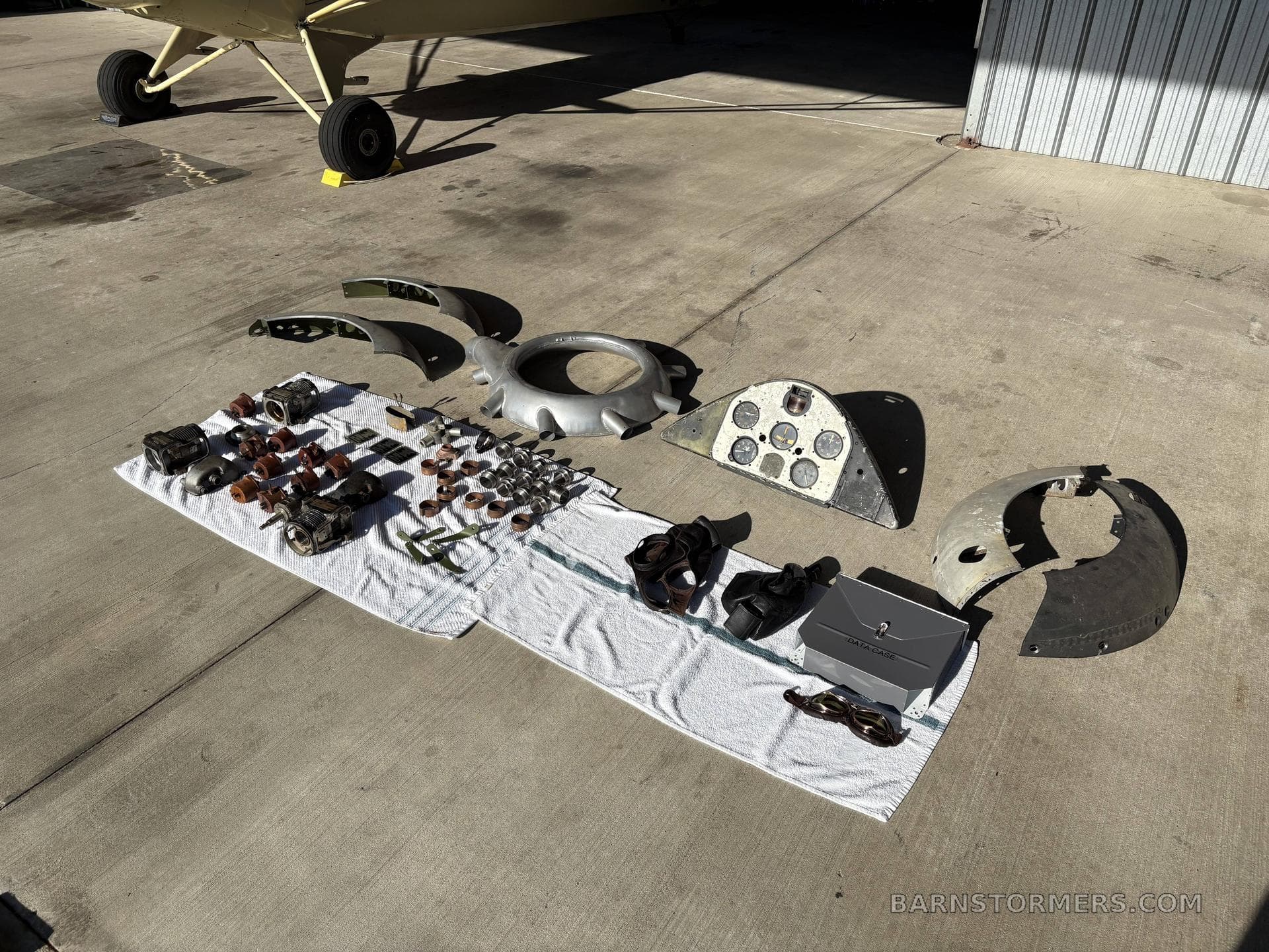 STEARMAN LYCOMING PARTS photo 4