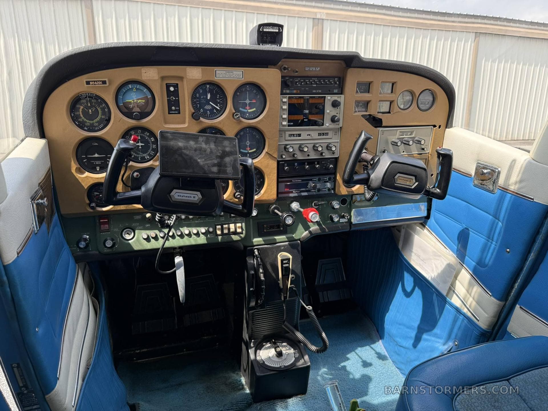 1975 CESSNA 172M SKYHAWK photo 5