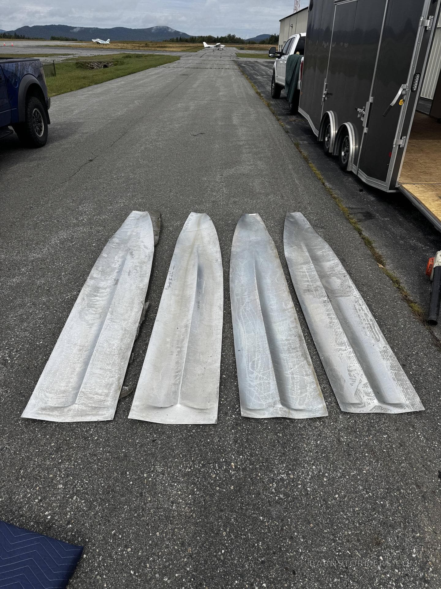 WIPLINE FLOATS & SPARE PARTS photo 3