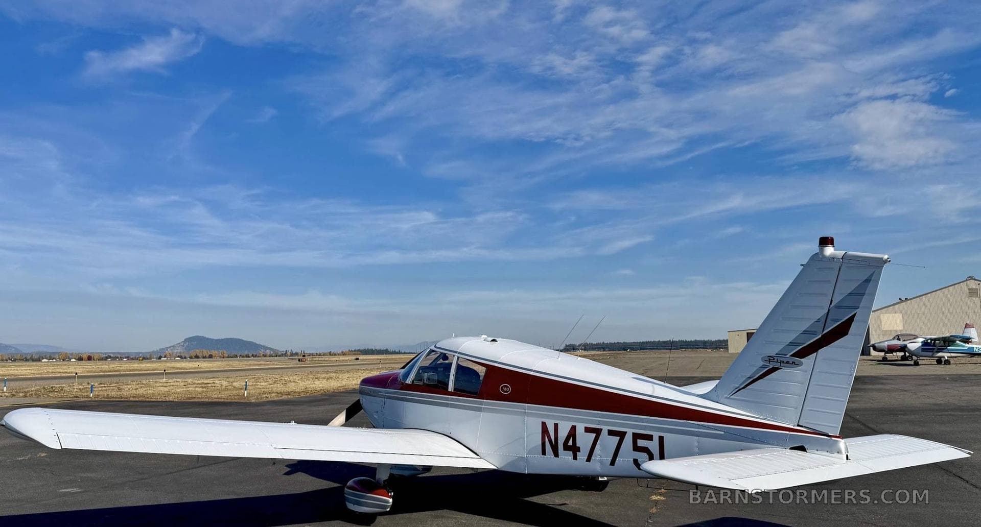 1967 PIPER CHEROKEE 180C photo 2