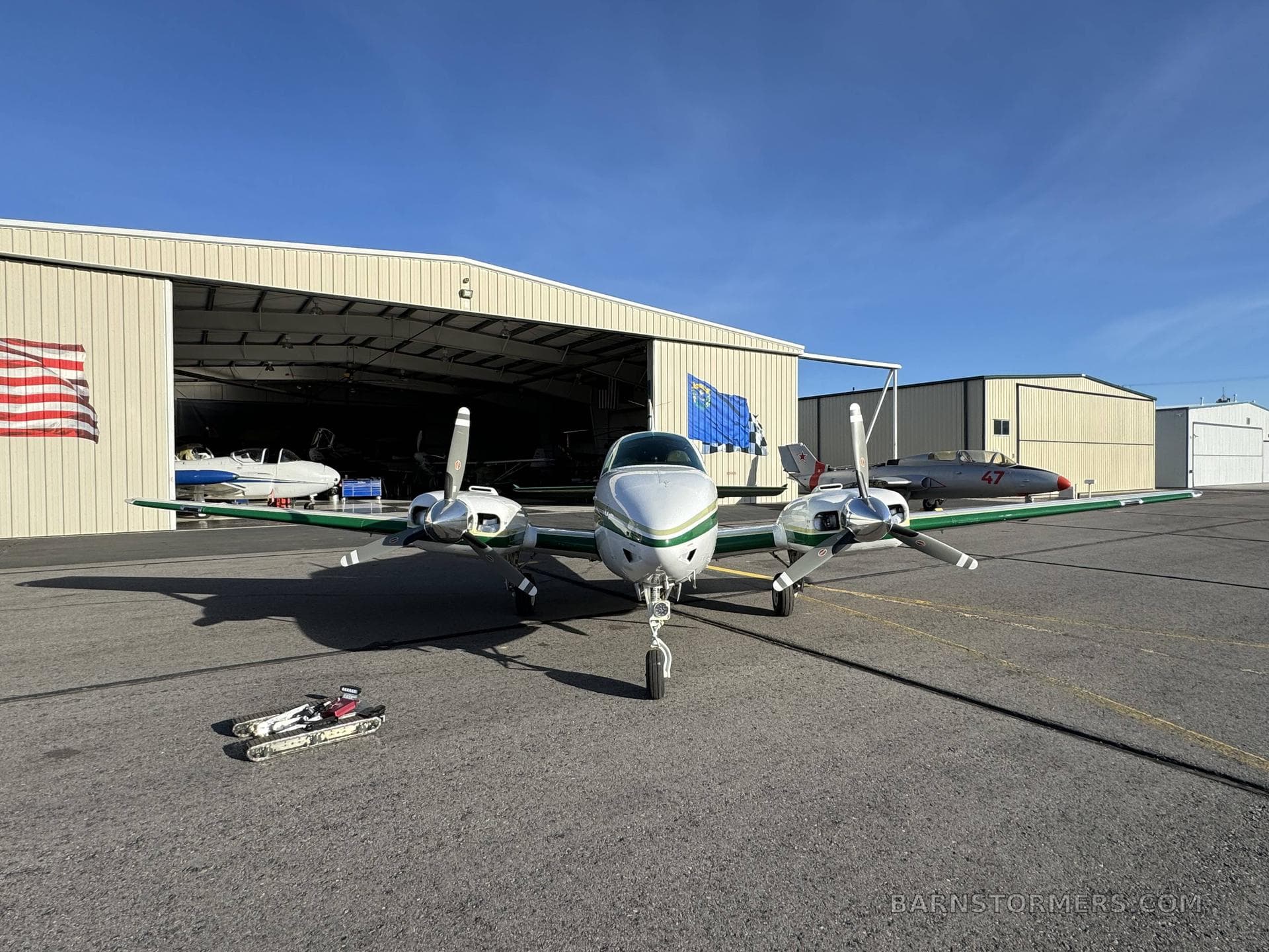 1972 BEECHCRAFT BARON B58