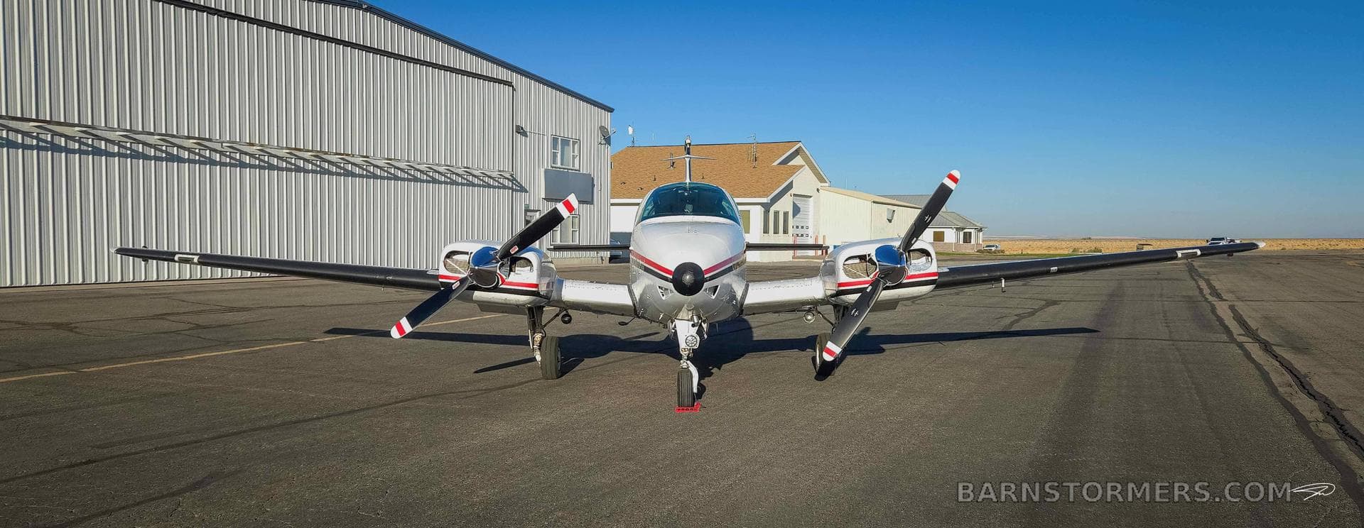 1969 B55 BARON FULL DEICE