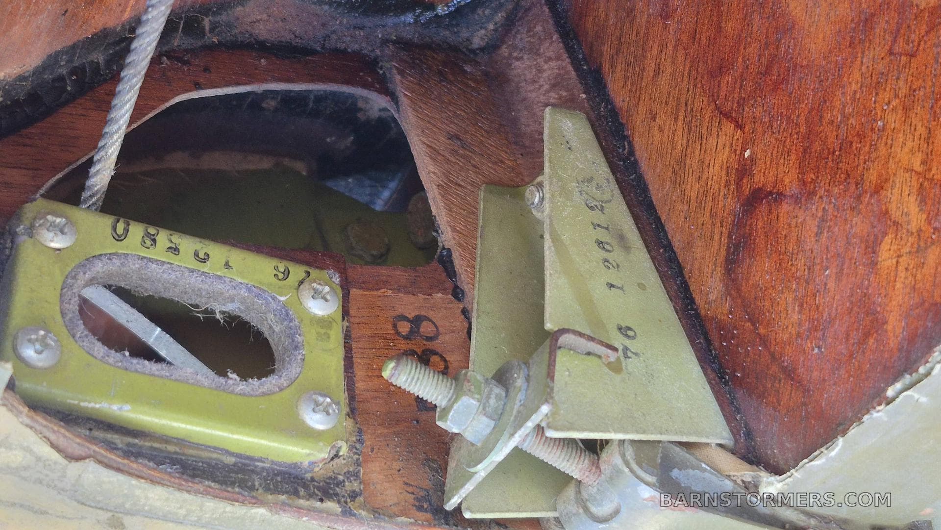 NOS STINSON L-5G/E RIGHT WING photo 2