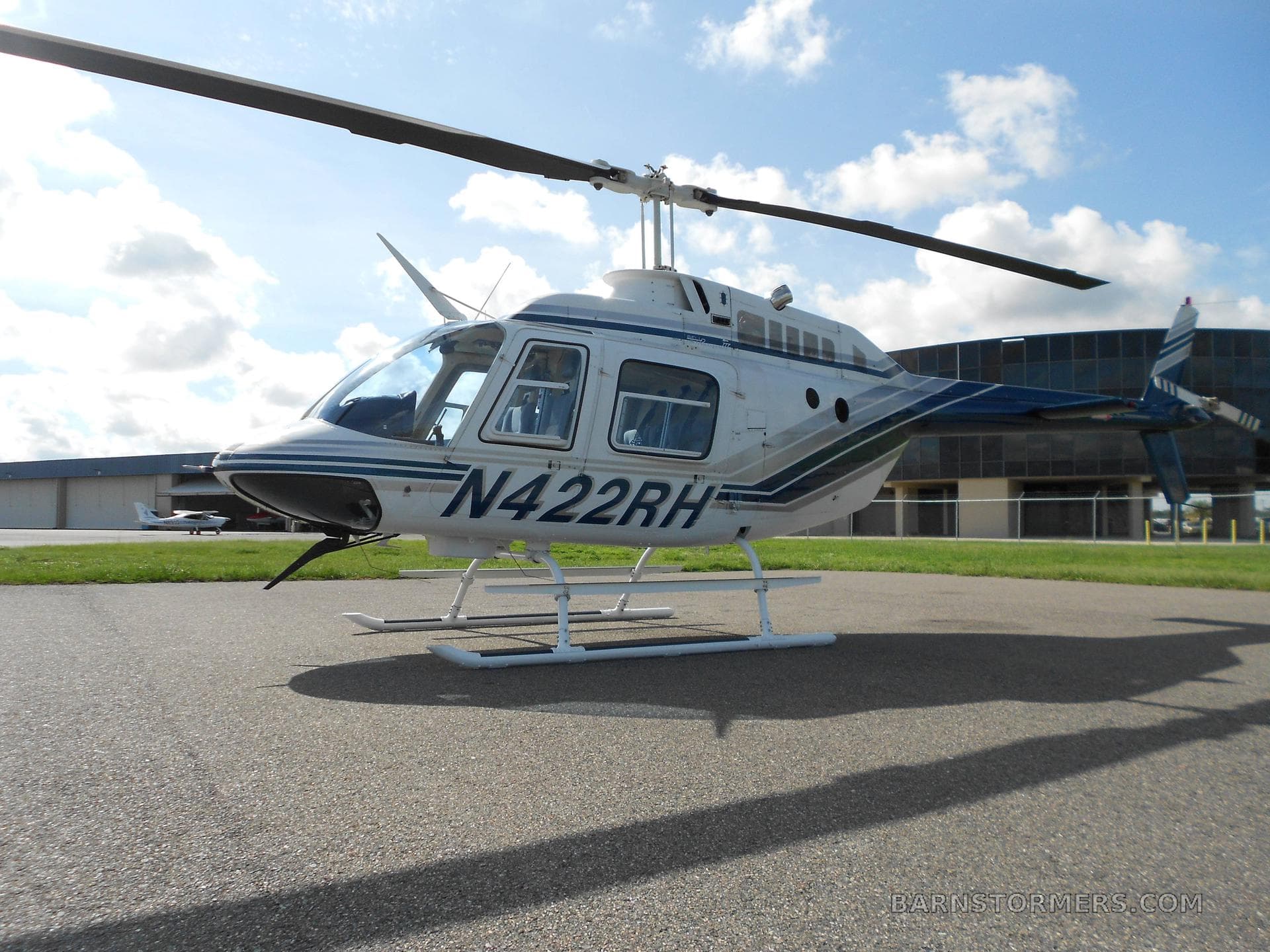 1981 BELL 206B3 photo 3