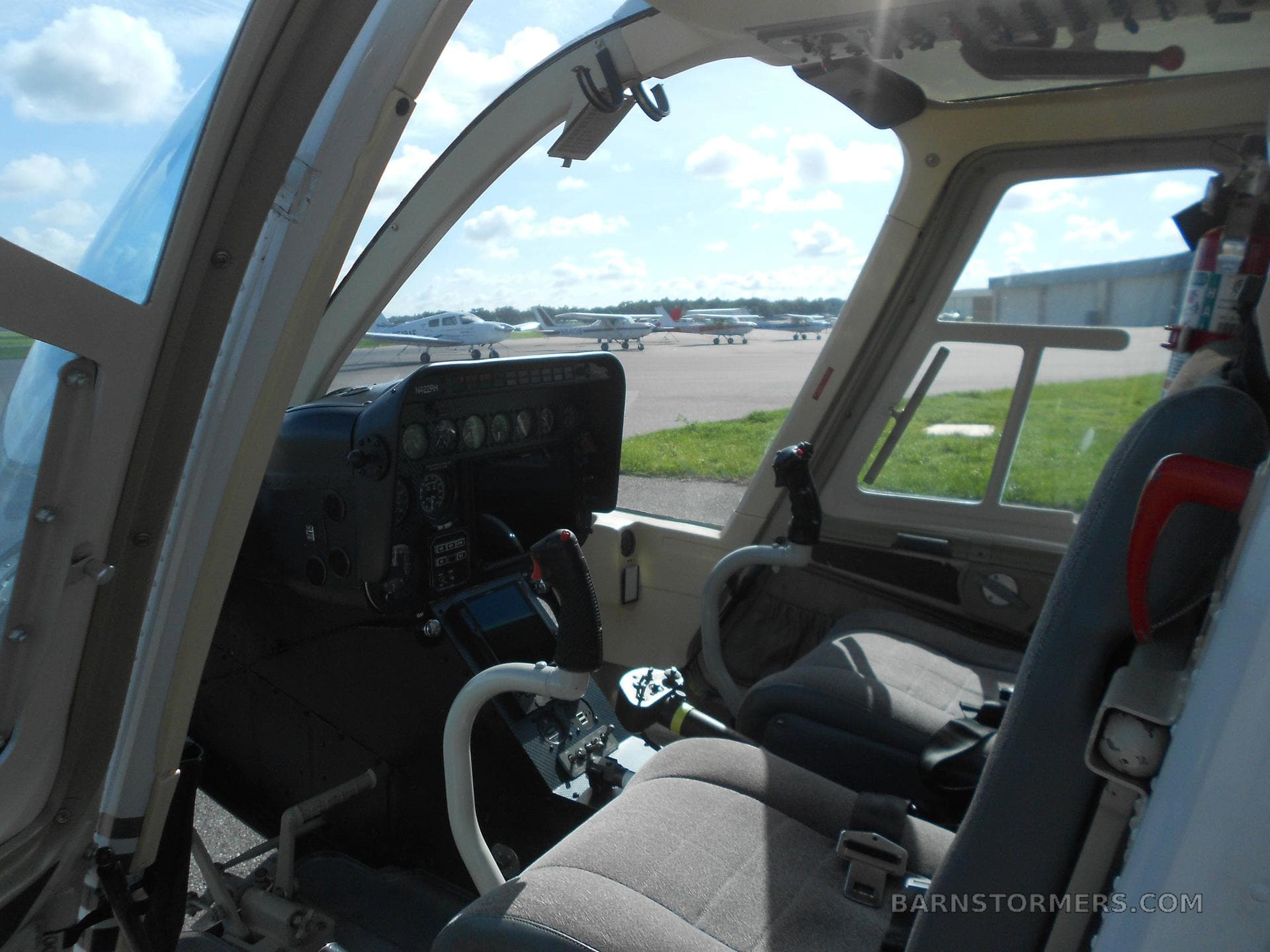 1981 BELL 206B3 photo 5