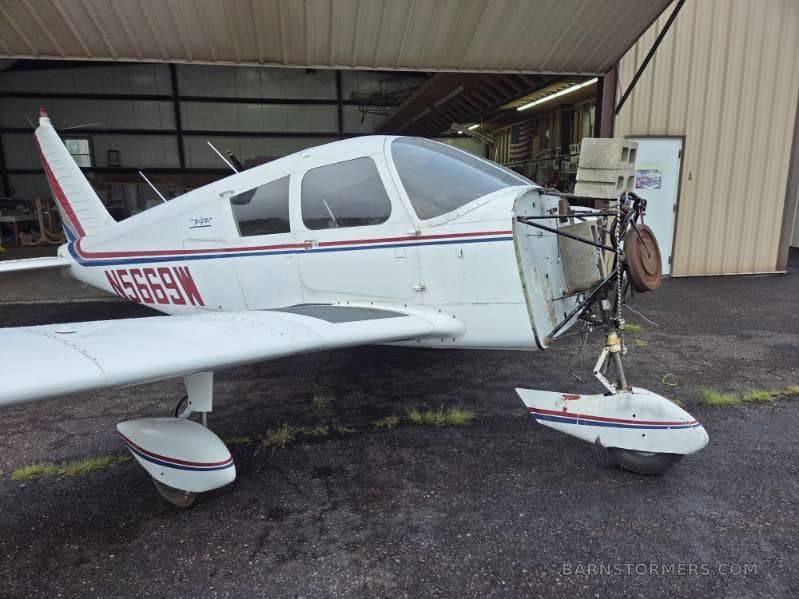 CHEROKEE 180 FOR SALE photo 1