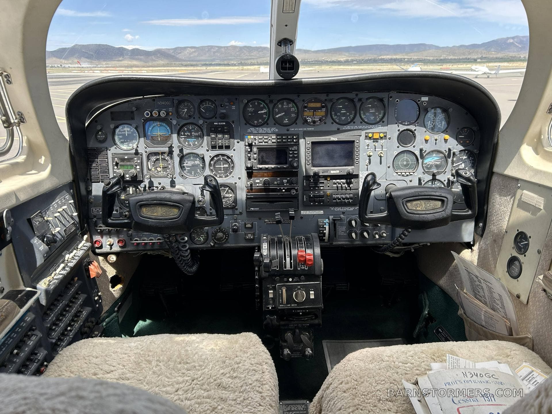 1977 CESSNA 340A photo 3