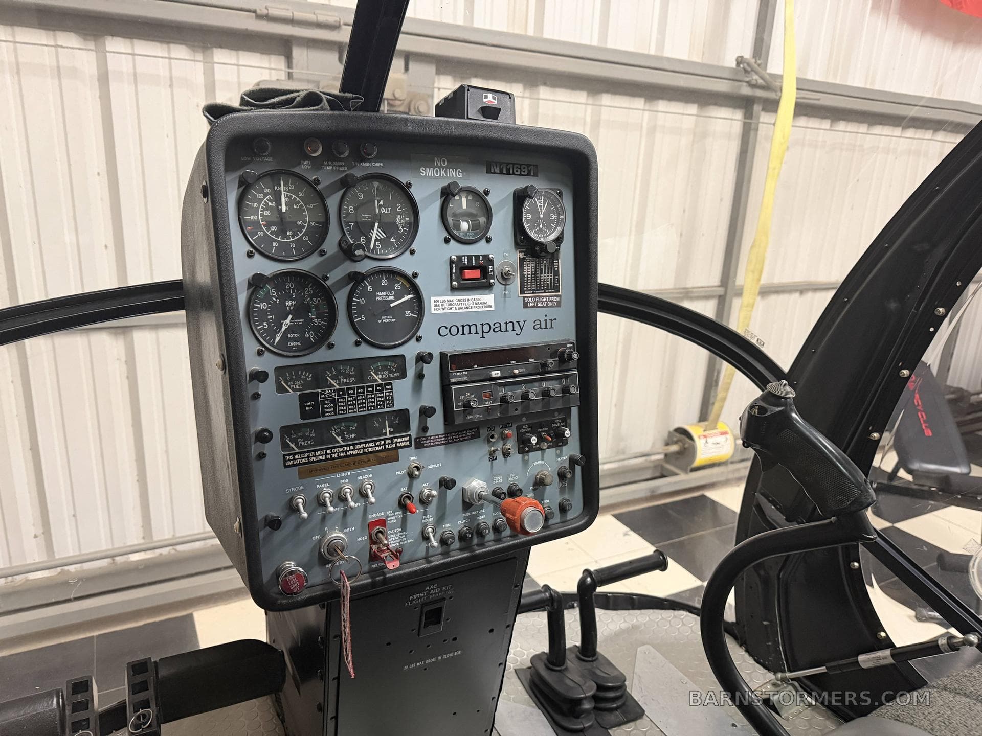 1990 SCHWEIZER 300C photo 4