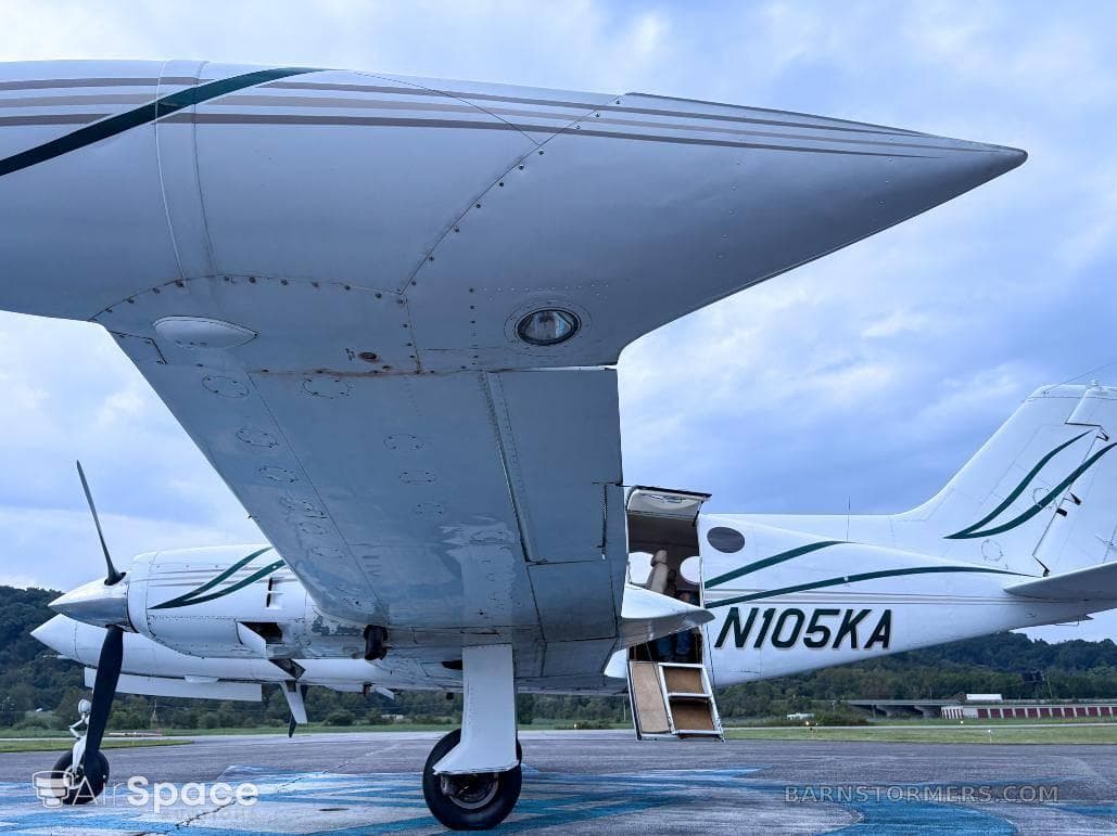 1968 CESSNA 401 - N105KA photo 5