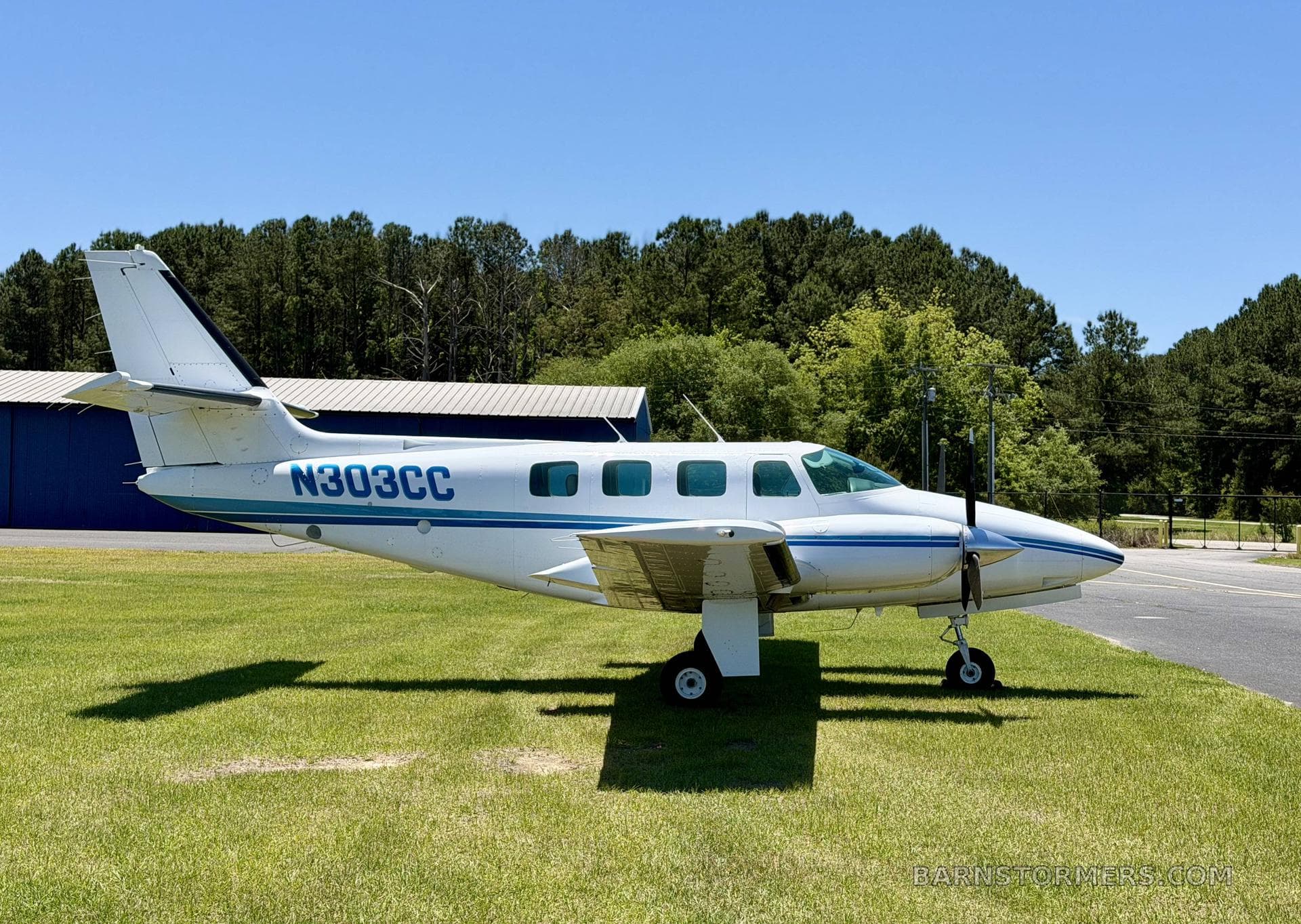 1982 CESSNA T303 CRUSADER photo 3