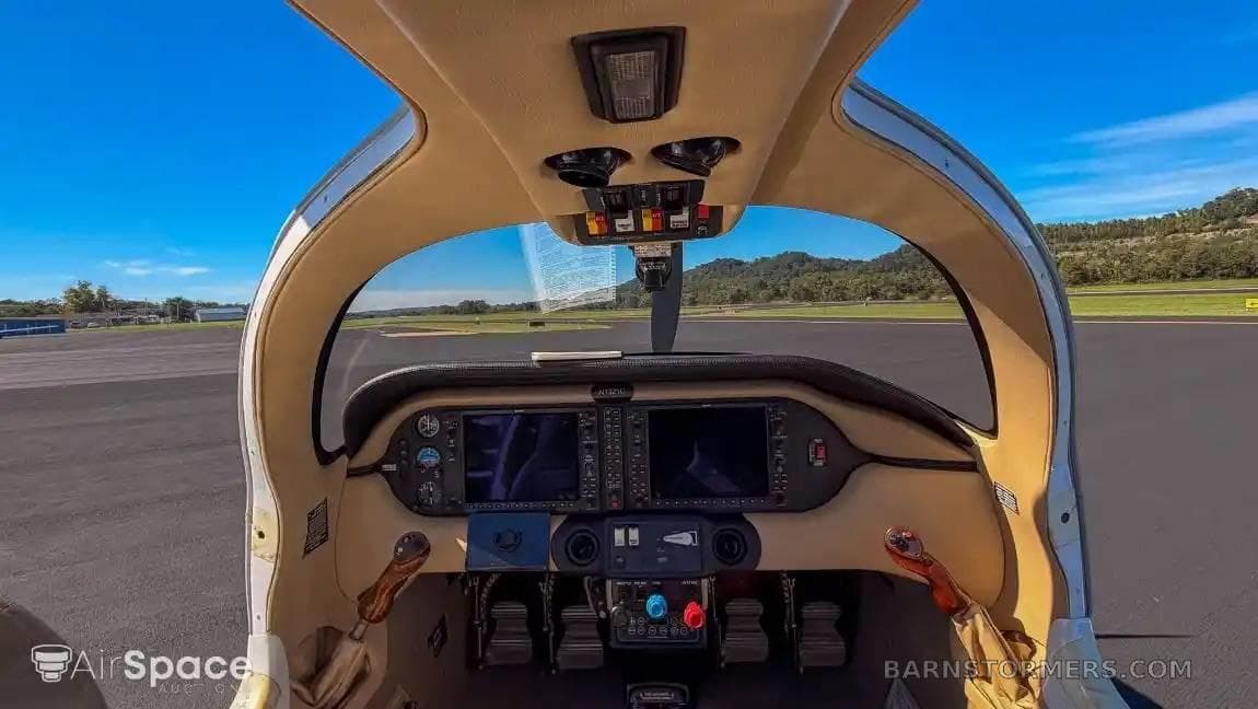 2006 COLUMBIA 350 SLX | N1321C photo 3
