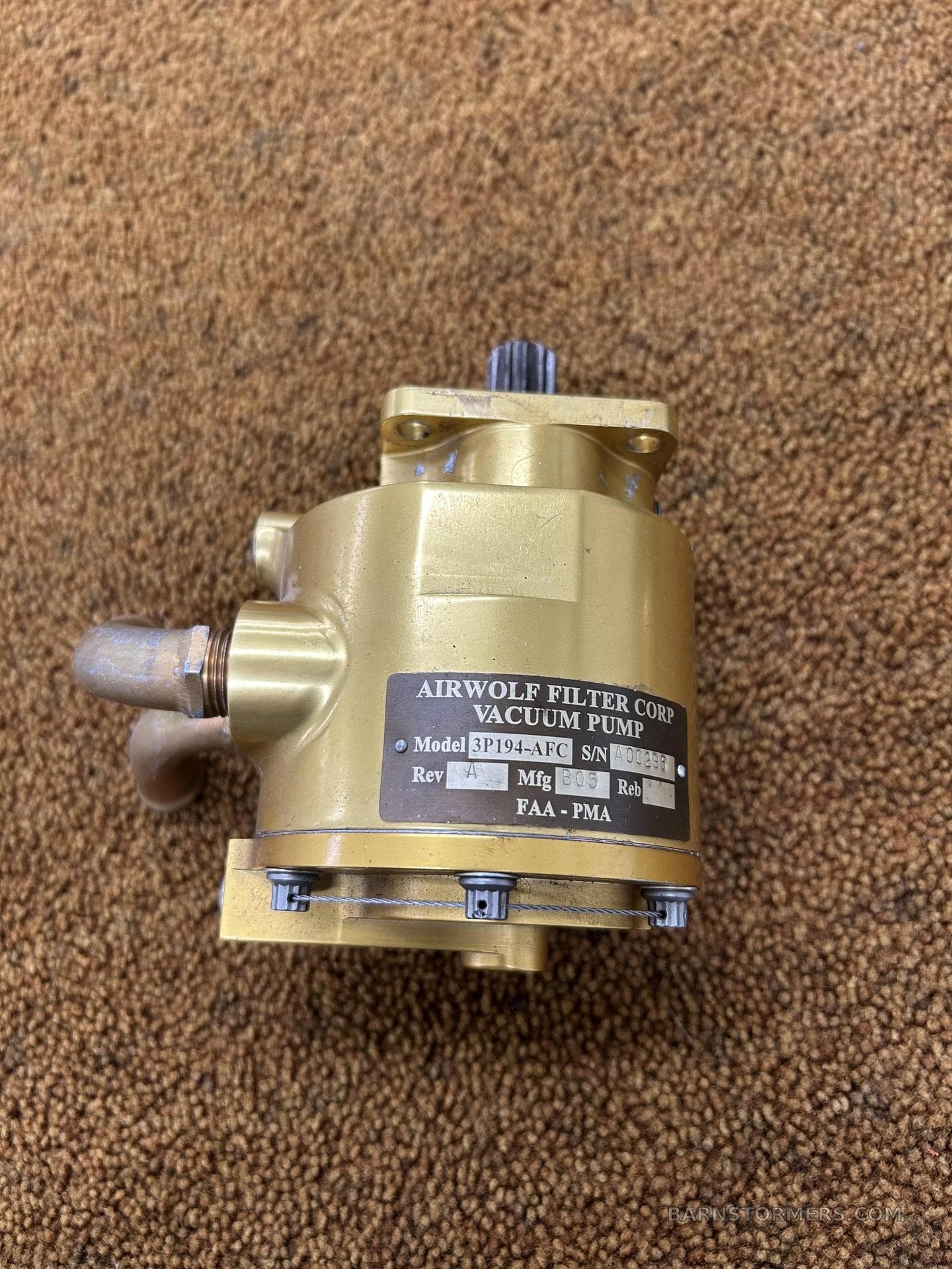 AIR WOLF WET VACUUM PUMP photo 1