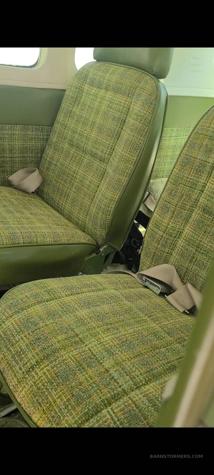 CESSNA P206C photo 3
