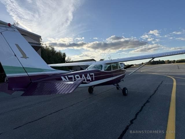 CESSNA 172K photo 2